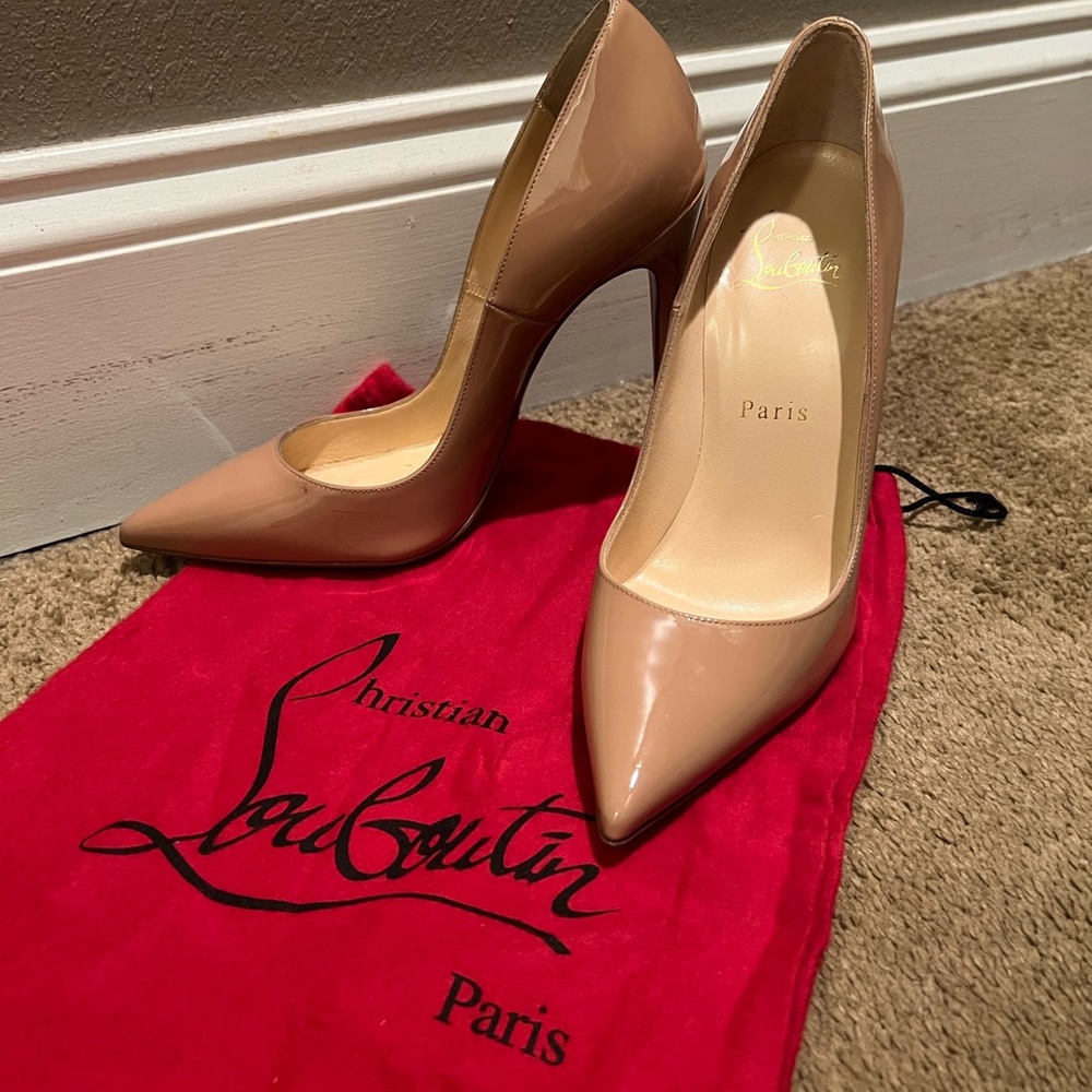 Christian Louboutin So Kate 120mm